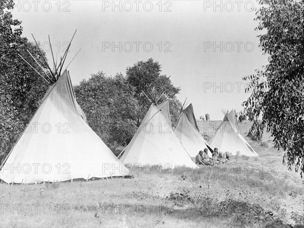 Edward S. Curtis Native American Indians