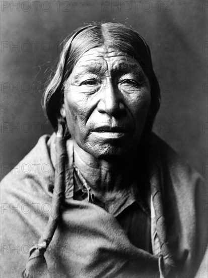 Edward S. Curtis Native American Indians