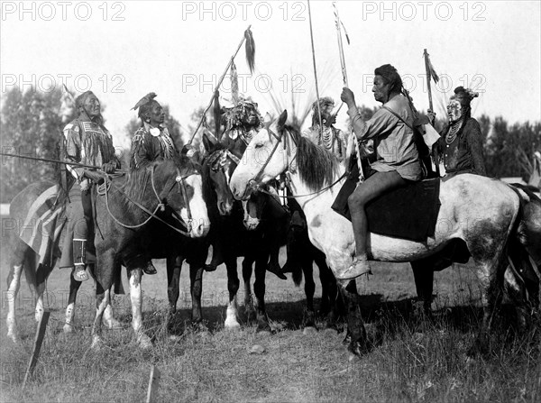 Edward S. Curtis Native American Indians