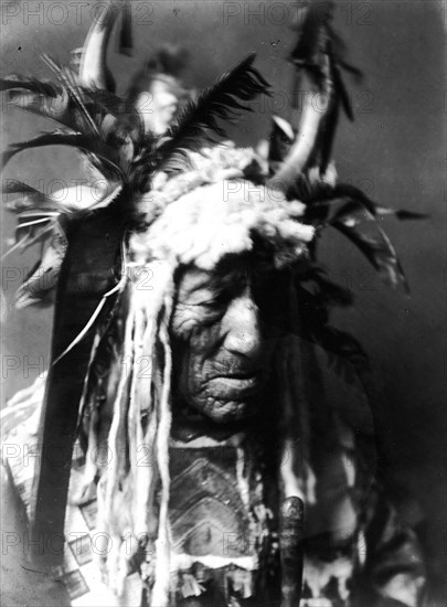 Edward S. Curtis Native American Indians