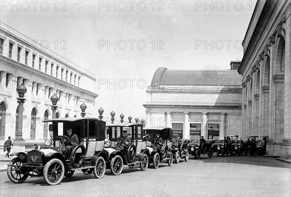 Federal Taxicab Cabs