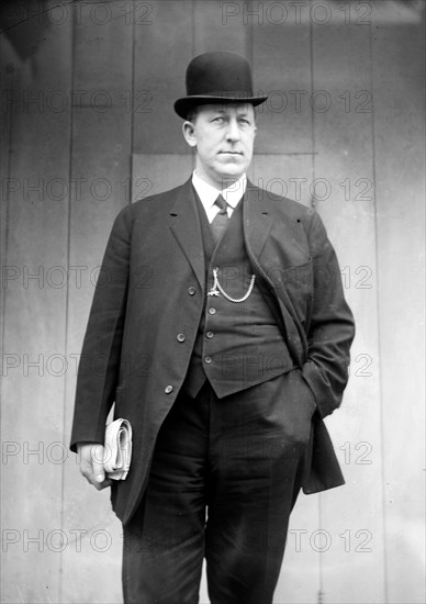 Mayor Lew Shank