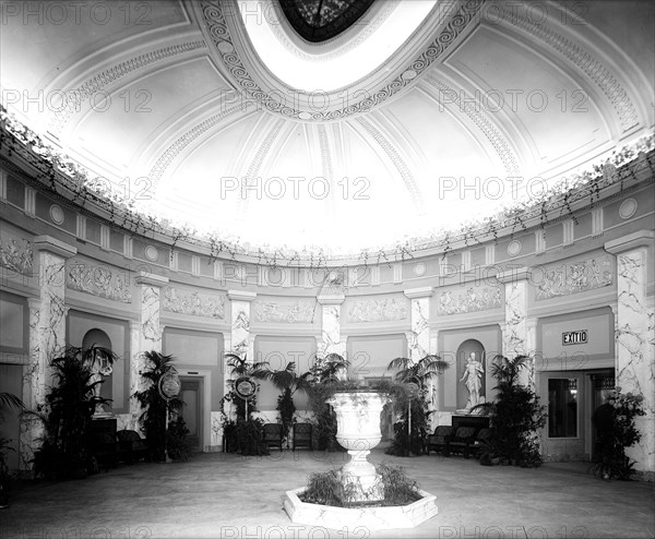 Rialto Theater Washington D.C. Lobby