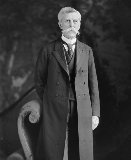 Supreme Court Justice Oliver Wendell Holmes Jr.