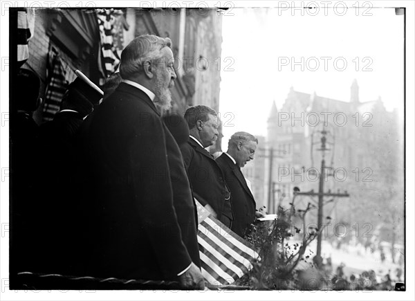 Theodore Roosevelt overlooking street