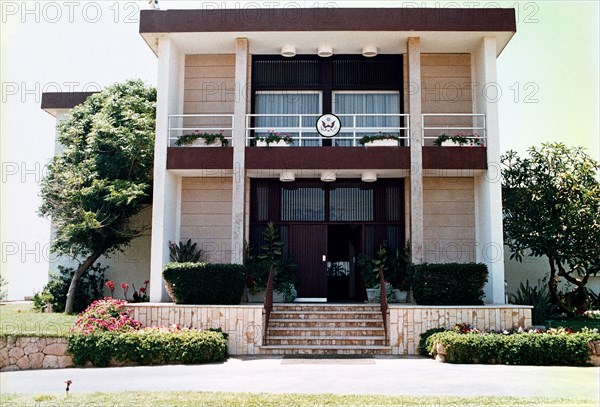 U.S. embassies consulates and chancery buildings