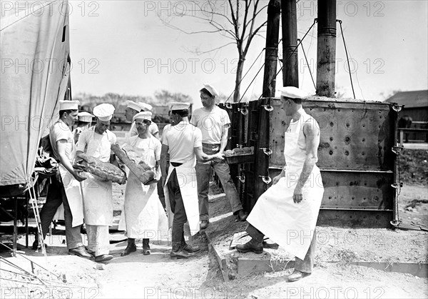 U.S. Navy Baking School ca. 1917