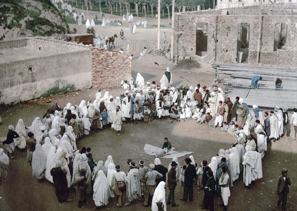 Arab juggler, Algiers, Algeria ca. 1899