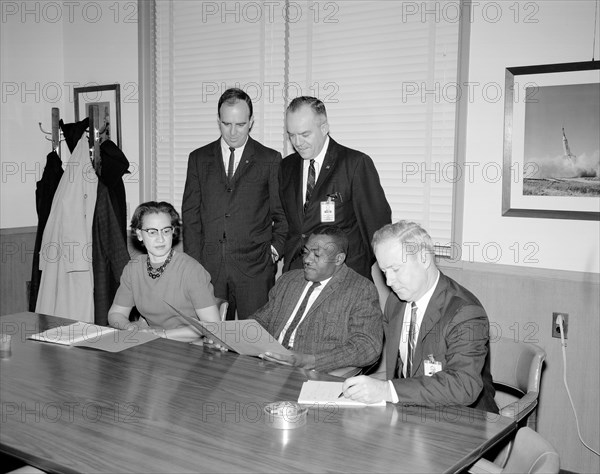 Meeting of Equal Employment Opportunity Committee at NASA ca. 1965