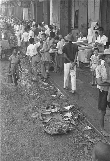 1947 - Shopping street in Palembang - Location: Indonesia, Dutch East Indies