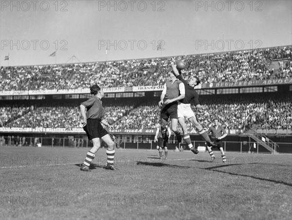 1940s Soccer Match - Feyenoord against Sparta 3-2. Feyenoord goalkeeper in action ca. October 1947