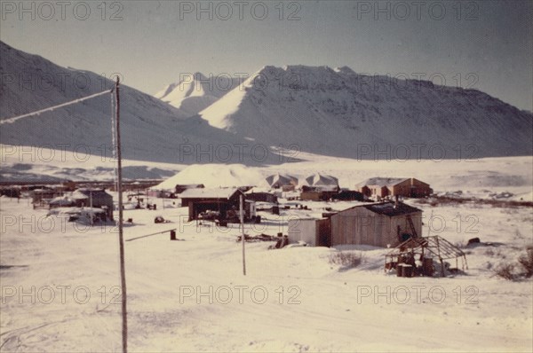 1975 ca. - Anaktuvuk Pass village, Alaska