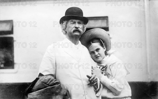 Mark Twain and Dorothy Quick 1907