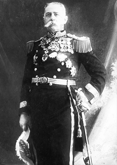 Aug. de Castilho, Minister of Marine, Portugal, standing, three-quarters, in uniform