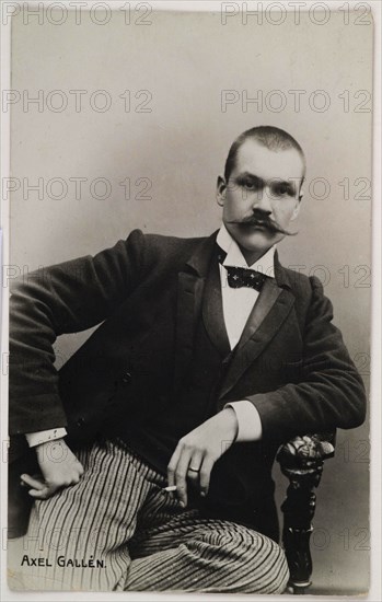 Postcard made of Axel Gallén´s photography studio portrait