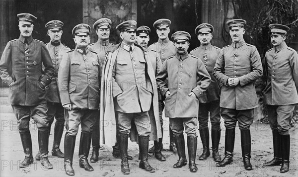 Herman von Kuhl (3rd from left); Alexander Heinrich Rudolph von Kluck (1846-1934), Prussian General of the Infantry and Army Chief Commander during World War I (5th from left); and Walter von Bergmann (8th from left) ca. 1914-1915