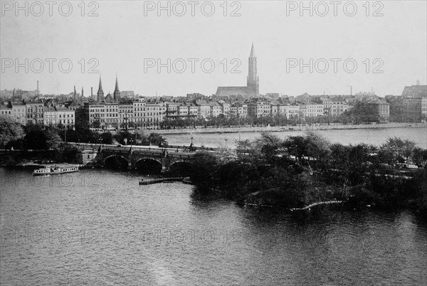 Hamburg -- Lombard Bridge and Alsterdamm ca. 1910-1915