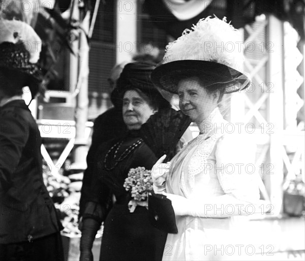 Photo shows Helen Miller Gould (1868-1938) at her wedding to Finley Johnson Shepard, Jan. 22, 1913.