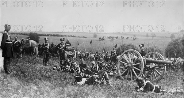 German Hussars & captured cannon ca. 1910-1915