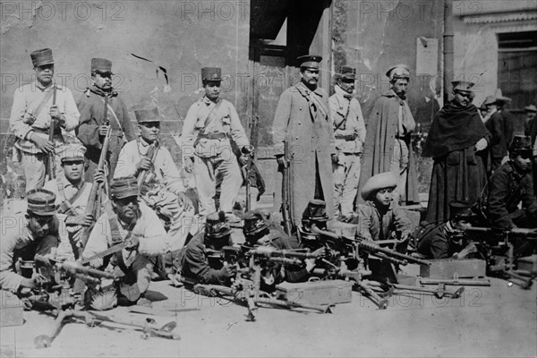 Machine gunners in Mexico City during the Mexican Revolution probably in February, 1913