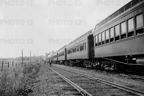 Gettysburg Reunion (the Great Reunion) of July 1913, which commemorated the 50th anniversary of the Battle of Gettysburg - Train carrying Civil War Veterans for their return to Gettysburg