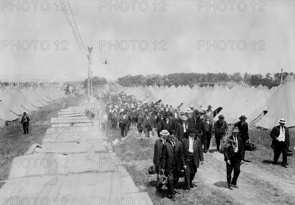 Gettysburg Reunion (the Great Reunion) of July 1913, which commemorated the 50th anniversary of the Battle of Gettysburg - Civil War veterans return to Gettysburg