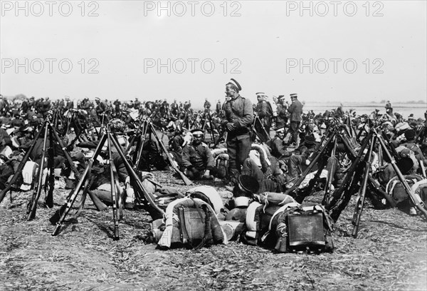 Bulgarian soldiers - Bivouac on frontier ca. 1910-1915 (possibly during the First Balkan War)