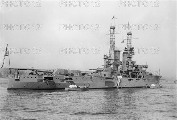 USS Florida (BB-30) Florida-class battleship ca. 1910-1915