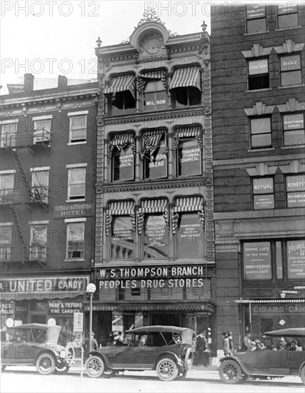 Exterior of People's Drug Store, W.S. Thompson Branch, 15th and New York Ave., Washington, D.C. ca. 1909-1932