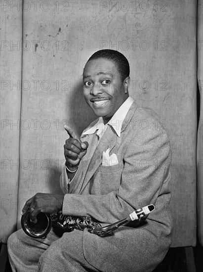 Portrait of Louis Jordan, Paramount Theater(?), New York, N.Y., ca. July 1946