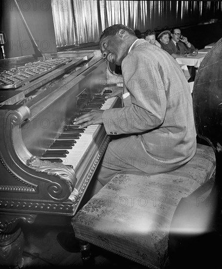 Portrait of Erroll Garner, between 1946 and 1948