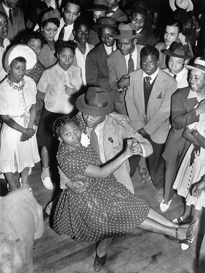 Dancers in a jazz club, Washington, D.C., between 1938 and 1948