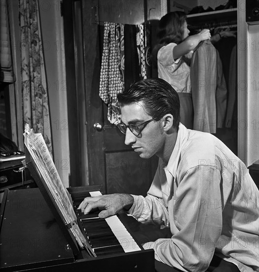 Portrait of Buddy De Franco and Mrs. Buddy De Franco, New York, N.Y., ca. Sept. 1947