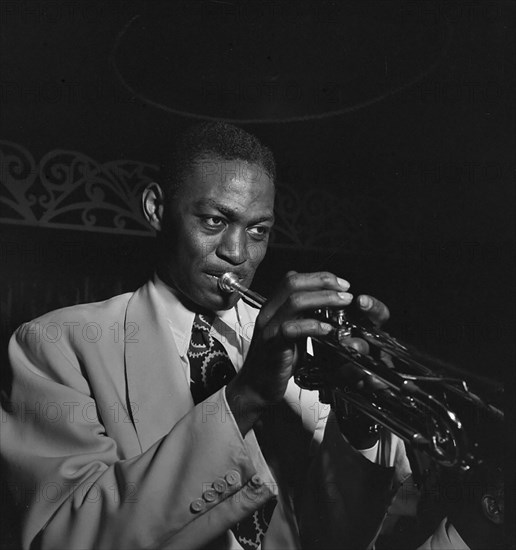 Taft Jordan, Aquarium, New York, N.Y., ca. Nov. 1946