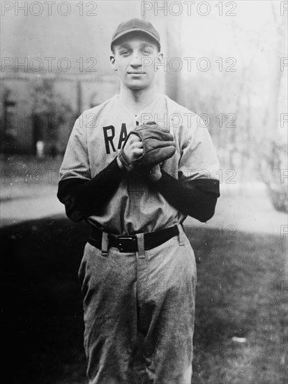 Milton Warner, P, Rayen High School, Youngstown, Ohio ca. 1914