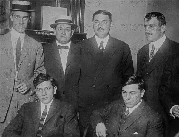 'Lefty Louie', 'Gyp the Blood', & their captors ca. 1912