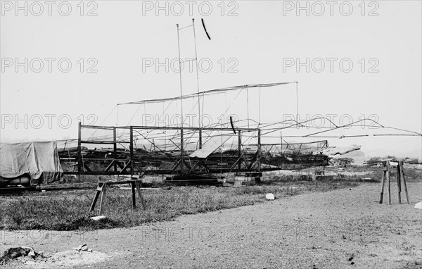 Early aviation history - Meckler-Allen Aeroplane - A biplane intended for transatlantic flight, built by John J. Meckler and C.A. Allen (or Allen Canton)   ca. 1912