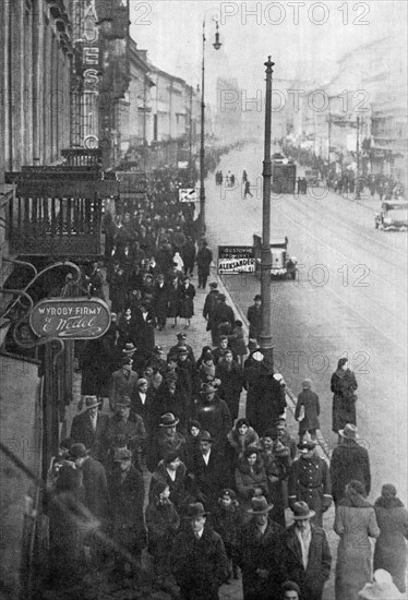 Nowy Swiat Street in Warsaw ca. 1930s