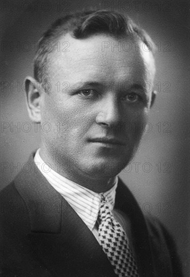 Jan Balcer, ensign, pilot, acrobat - participant in the International Tournament of Tourist Planes Challenge 1934.