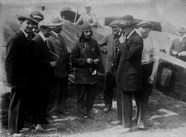 Espanat [i.e., Espanet] aviator ca. 1910-1915