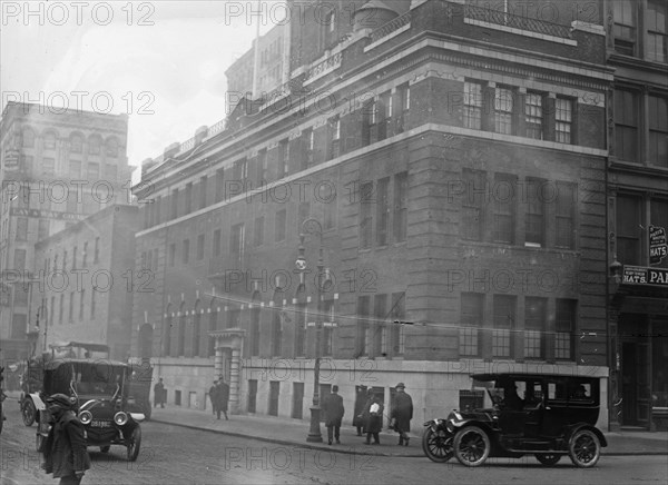 Hospital of Women's League for Animals ca. 1914