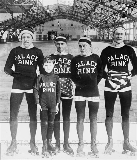 Date: 1910-1915 - Palace Rink Team - Detroit