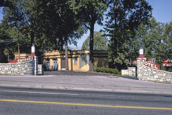 1980s United States -  Coral Court Motel, Marlborough, Missouri 1988