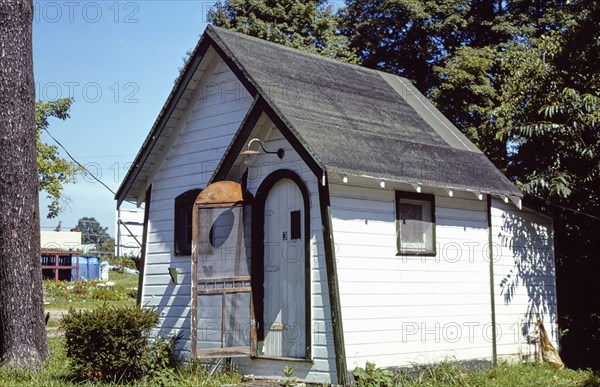 1970s United States -  Marteen's Cabins, Marlboro, New York 1976