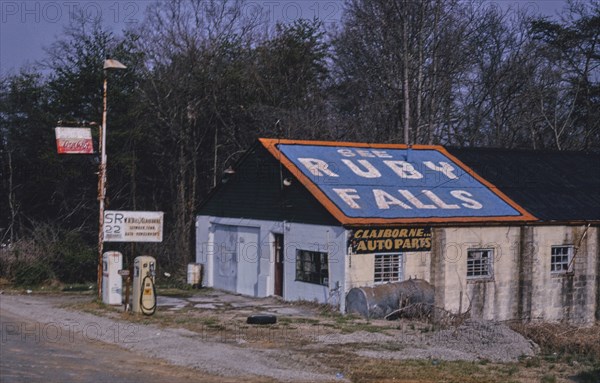 1990s America -   Gas station, Seymour, Tennessee 1992