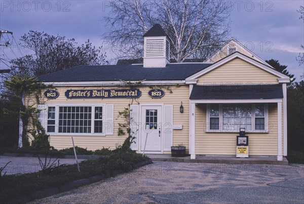 2000s America -  Foster's Daily Democrat, Route 1, York, Maine 2005