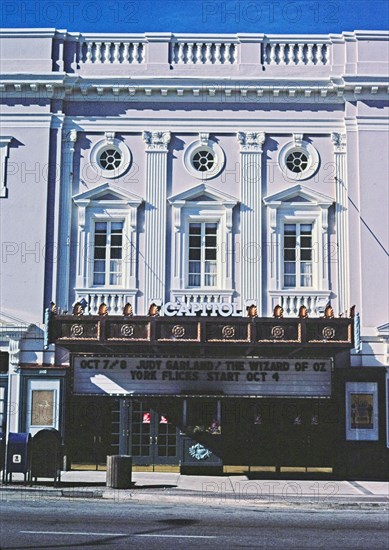 1980s America -  Strand Capitol Theater, York, Pennsylvania 1989