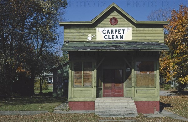 1970s America -  Carpet Clean, Horse Cave, Kentucky 1979