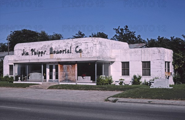 1980s America - Jim Phipps Memorial Co, Waco, Texas 1982