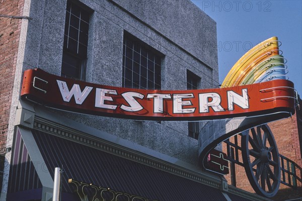 2000s America -  Western Bar and Lounge, Billings, Montana 2004